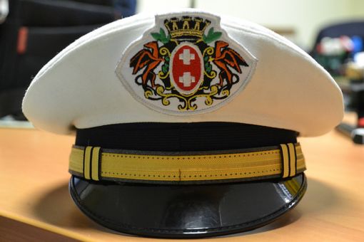 Bra, alla guida con la patente revocata da cinque anni e senza assicurazione da due