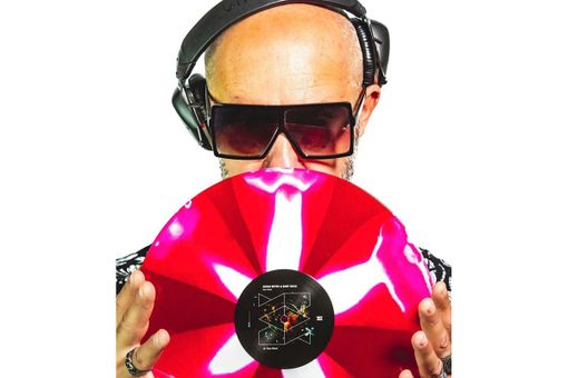 Faber e Il dj-set più lungo della storia rimandato per Covid: "A 56 anni ci riprovo davvero" Faber e Il dj-set più lungo della storia rimandato per Covid: "A 56 anni ci riprovo davvero"