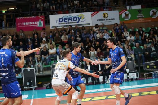 Volley Playoff A2M. Cuneo, la corsa finisce qui: Porto Viro passa 3-0. Svanisce il sogno Superlega