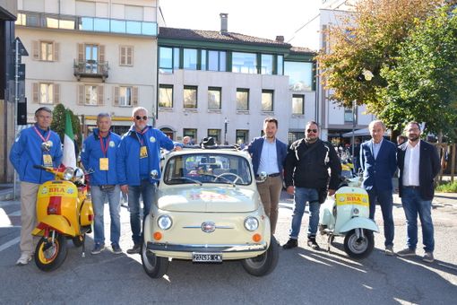 Bra, un successo annunciato quello del raduno delle Vespe  [FOTO]