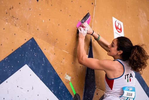 Arrampicata sportiva: sei specialisti di boulder pronti per la 4^tappa di Coppa del mondo, in squadra Giorgia Tesio e Irina Daziano Arrampicata sportiva: sei specialisti di boulder pronti per la 4^tappa di Coppa del mondo, in squadra Giorgia Tesio e Irina Daziano