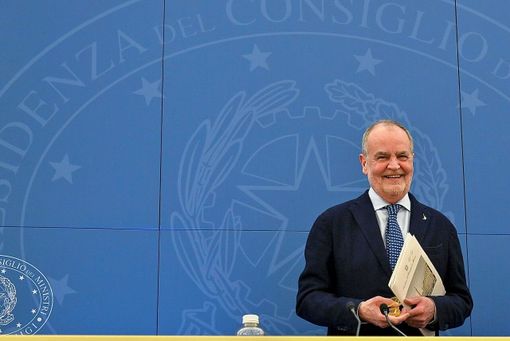 Il ministro Roberto Calderoli Il ministro Roberto Calderoli