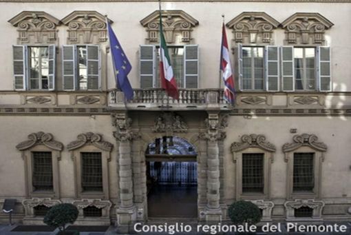 Studenti dell'Einaudi di Alba a Palazzo Lascaris: prima giornata formativa del progetto civico “Ragazzi in aula” Studenti dell'Einaudi di Alba a Palazzo Lascaris: prima giornata formativa del progetto civico “Ragazzi in aula”