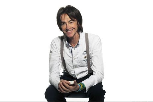 "Riccio music day" ad Alba, in concerto al Teatro sociale Alberto Fortis  per raccogliere fondi per "La ninna"