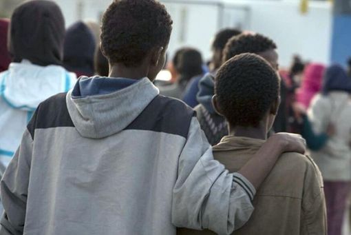 Cittadinanza civica per i minori stranieri: anche l’Amministrazione albese propone un regolamento Cittadinanza civica per i minori stranieri: anche l’Amministrazione albese propone un regolamento