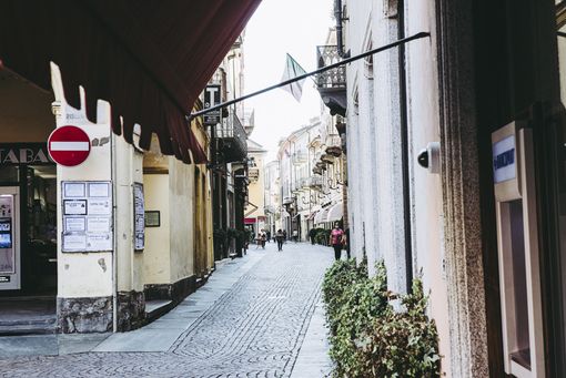 Via Maestra ad Alba