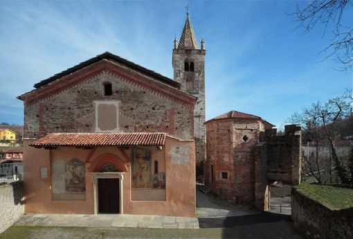 L’associazione Culturale di Verzuolo presenta il nuovo video sull’antica chiesa parrocchiale L’associazione Culturale di Verzuolo presenta il nuovo video sull’antica chiesa parrocchiale