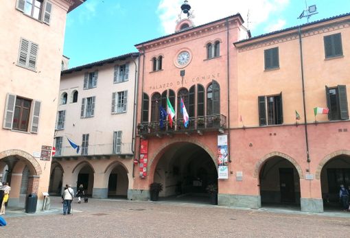 Alba: incontro con i cittadini per raccogliere proposte sul restyling di due aree verdi Alba: incontro con i cittadini per raccogliere proposte sul restyling di due aree verdi