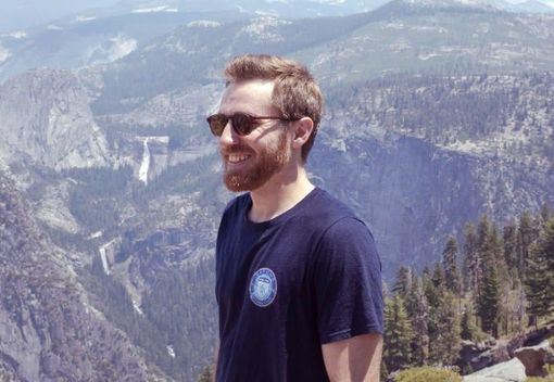 Un'immagine dal profilo Facebook del 30enne albese Un'immagine dal profilo Facebook del 30enne albese