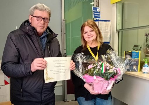 Il sindaco Giampiero Novara con Vilma Massano Il sindaco Giampiero Novara con Vilma Massano