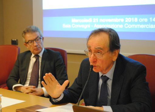 Lavoro: l'Associazione Commercianti Albesi alza il sipario sul 2019 Lavoro: l'Associazione Commercianti Albesi alza il sipario sul 2019