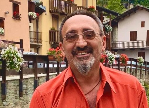 L'impresario Adriano Pasero, in un'immagine condivisa su Facebook L'impresario Adriano Pasero, in un'immagine condivisa su Facebook