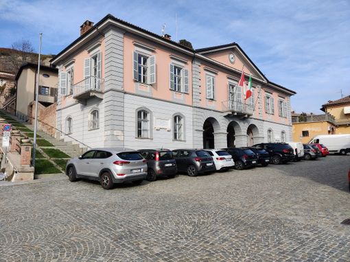 Il Comune di Guarene Il Comune di Guarene