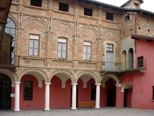 E-State al Cinema a Cherasco: tre serate di cinema all’aperto nel cortile di Palazzo Gotti E-State al Cinema a Cherasco: tre serate di cinema all’aperto nel cortile di Palazzo Gotti