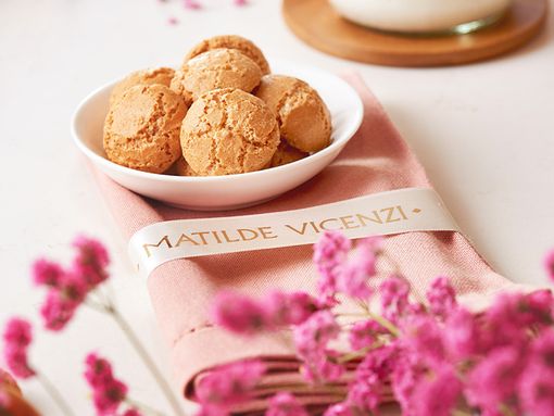 Ricette con Amaretti di Matilde Vicenzi: torta di riso con mousse