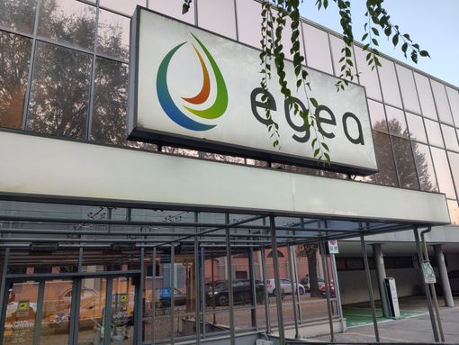 Iren perfeziona il consolidamento di EGEA Holding salendo al 52,77% del capitale sociale Iren perfeziona il consolidamento di EGEA Holding salendo al 52,77% del capitale sociale