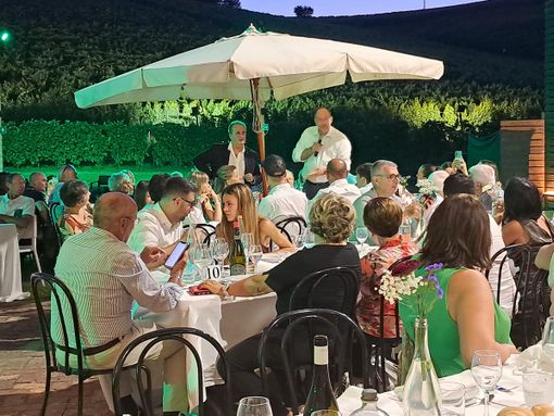 I Cavalieri di San Michele del Roero celebrano la Festa d’Estate all’azienda Carlin De Paolo