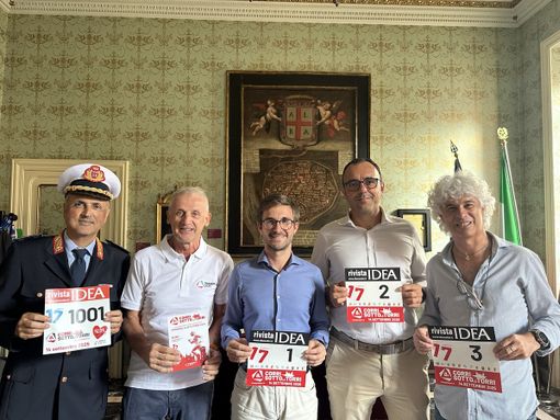 Alba: l’Amministrazione ha ricevuto i pettorali per partecipare a Corri sotto le Torri Alba nel Cuore