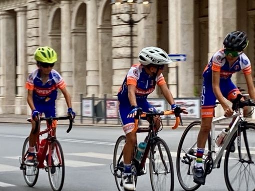 Cuneo ospita l’open day del Velo Club Esperia Piasco: un pomeriggio di ciclismo per bambini e  bambine