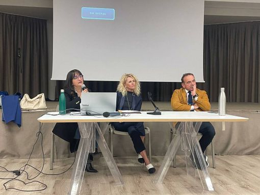 La presentazione dello sportello La presentazione dello sportello