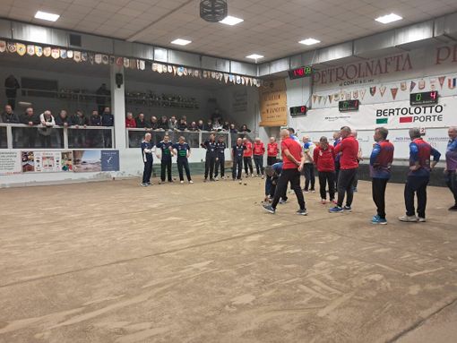 Nella foto dell’Ufficio Stampa Bocciofila Auxilium Saluzzo fase di gioco di lunedi 2 febbraio partite di recupero