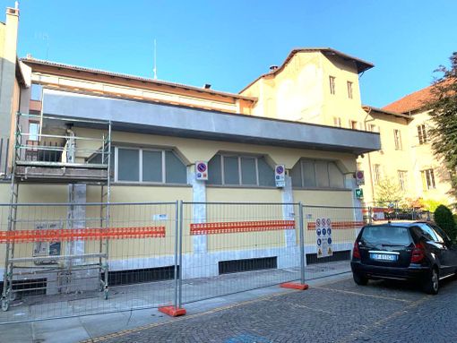 Lavori in corso all'ufficio Anagrafe di via Barbacana