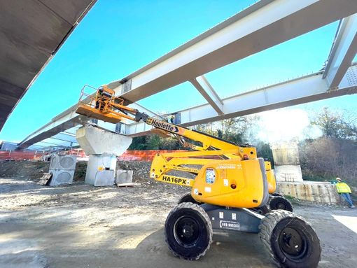 Tangenziale di Fossano: si posano le prime 14 campate del viadotto "La Reale", in direzione Asti