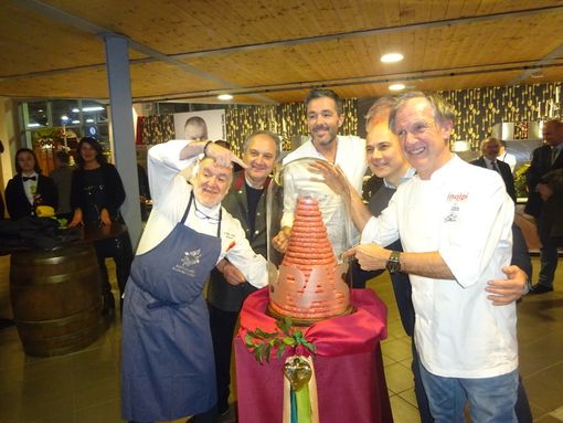 Ritorna BRA’S, il festival "stellato" della Salsiccia di Bra e del buon gusto Ritorna BRA’S, il festival "stellato" della Salsiccia di Bra e del buon gusto