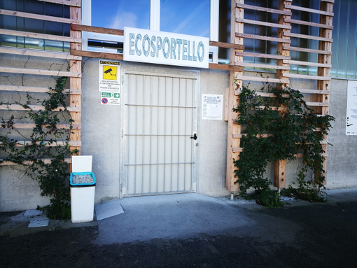 La sede dell'Ecosportello a Bra in corso Monviso 5