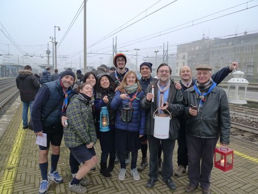 Partita dall'Austria, arriva ad Alba arriva la delegazione "La luce della pace"