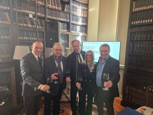 Barolo si trasforma nel G7 dell’enoturismo: talk, degustazioni e una "carta" per tracciare il futuro del vino