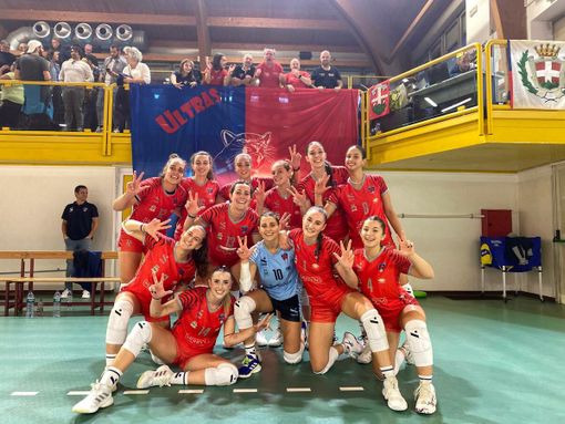 La gioia delle Pumine dopo il successo con il Cogne