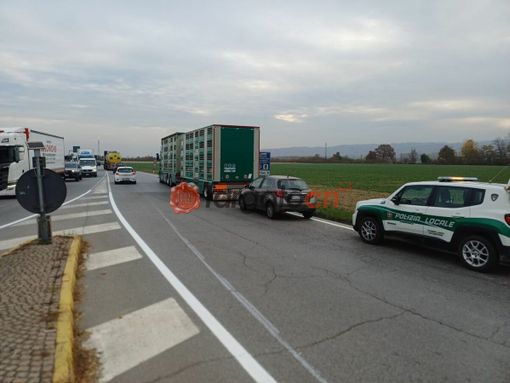 Ennesimo incidente sulla provinciale 7 tra Cherasco e Pollenzo