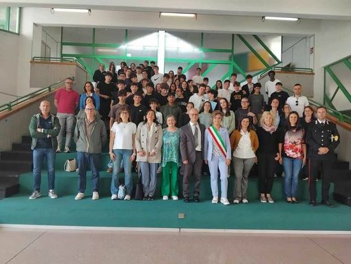 Liceo economico sociale a curvatura sportiva di Limone: da martedì 13 gennaio al via le iscrizioni online Liceo economico sociale a curvatura sportiva di Limone: da martedì 13 gennaio al via le iscrizioni online