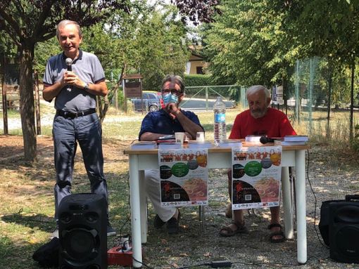 in foto l'edizione 2022 con ospite Adelmo Cervi