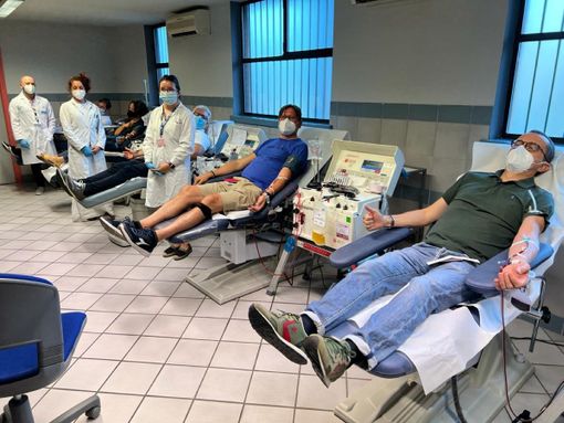 Avis unite a Bra per ricordare l'importanza di donare sangue anche d'estate