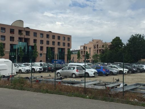 Alba: fino al 26 dicembre è possibile parcheggiare nell’area Inail in piazza Prunotto