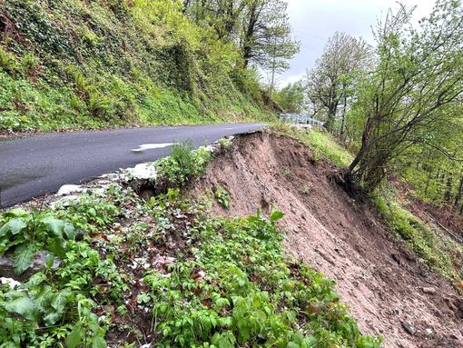 Nubifragio a Brossasco: diverse le strade comunali chiuse sino alle prime ore del mattino [FOTO]
