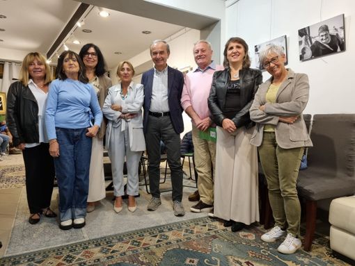 Nelle foto la serata di presentazione del calendario 2024/25 dell’associazione Albedo Nelle foto la serata di presentazione del calendario 2024/25 dell’associazione Albedo