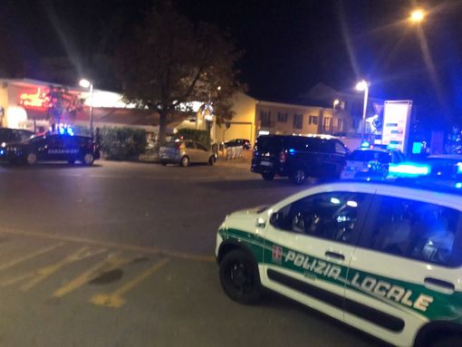 I controlli nella zona della stazione ferroviaria