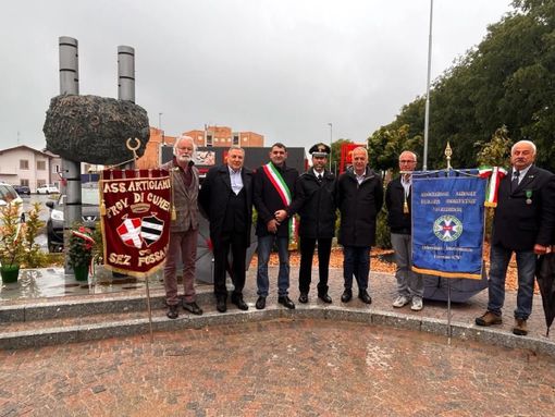 Il senatore Bergesio alla commemorazione del 1° Maggio tenuta a Fossano Il senatore Bergesio alla commemorazione del 1° Maggio tenuta a Fossano