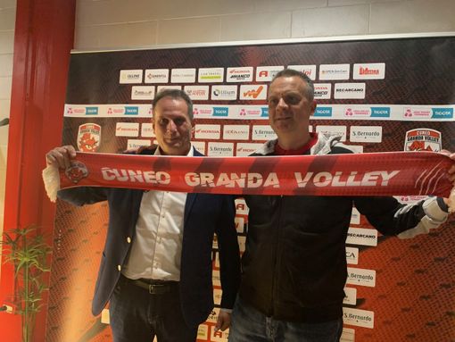 Il presidente di Cuneo Granda Volley Emilio Manini con l'allenatore Stefano Micoli Il presidente di Cuneo Granda Volley Emilio Manini con l'allenatore Stefano Micoli