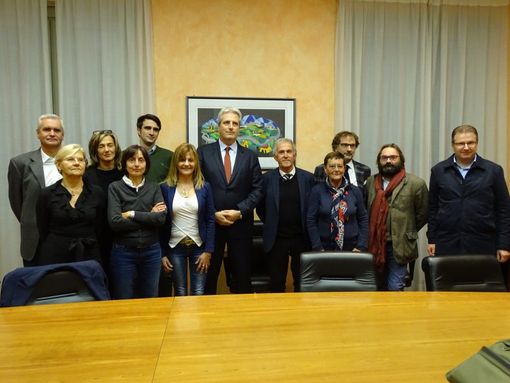La foto è l'ultima ufficiale del Consiglio Provinciale, anche se oggi Milva Rinaudo e Laura Porracchia non ne fanno più parte La foto è l'ultima ufficiale del Consiglio Provinciale, anche se oggi Milva Rinaudo e Laura Porracchia non ne fanno più parte