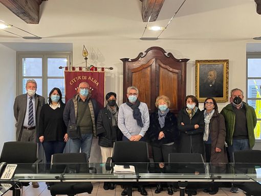 Alba, il sindaco incontra i commercianti della zona ex ospedale
