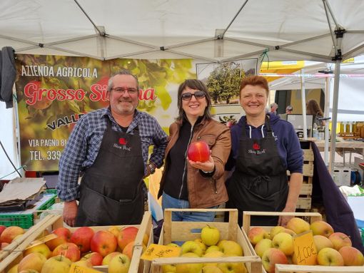 Il Mercato della Terra sostenuto da Slow Food Bra, in programma ogni terza domenica del mese Il Mercato della Terra sostenuto da Slow Food Bra, in programma ogni terza domenica del mese