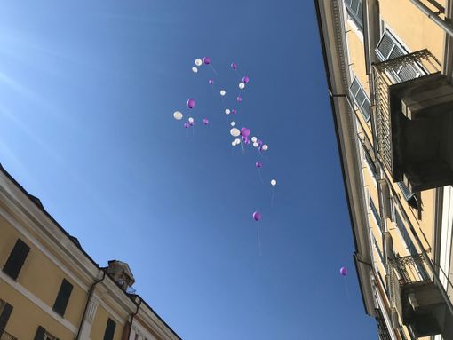 In Duomo a Cuneo l'ultimo saluto a Camilla Bessone: "Ora il cielo ha cinque stelle in più. Resta solo il silenzio di fronte a tanti perché"