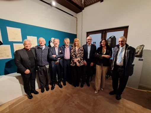Da sinistra: Alessandro Tribaudino, Giovanni Quaglia, Roberto Giordana, Sergio Ùnia, Anna Cavallera, Valerio Oderda, Daniela Biolatto e Domenico Annibale Da sinistra: Alessandro Tribaudino, Giovanni Quaglia, Roberto Giordana, Sergio Ùnia, Anna Cavallera, Valerio Oderda, Daniela Biolatto e Domenico Annibale