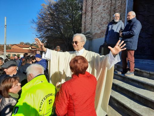 Il congedo di don Piero dalla comunità sommarivese Il congedo di don Piero dalla comunità sommarivese