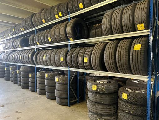 Da lunedì 15 aprile è necessario procedere al cambio gomme da invernali ad estive