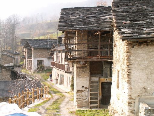 Aree interne valli Grana e Maira, conclusi i 6 interventi per il miglioramento delle infrastrutture turistico-ricreative ed informative Aree interne valli Grana e Maira, conclusi i 6 interventi per il miglioramento delle infrastrutture turistico-ricreative ed informative